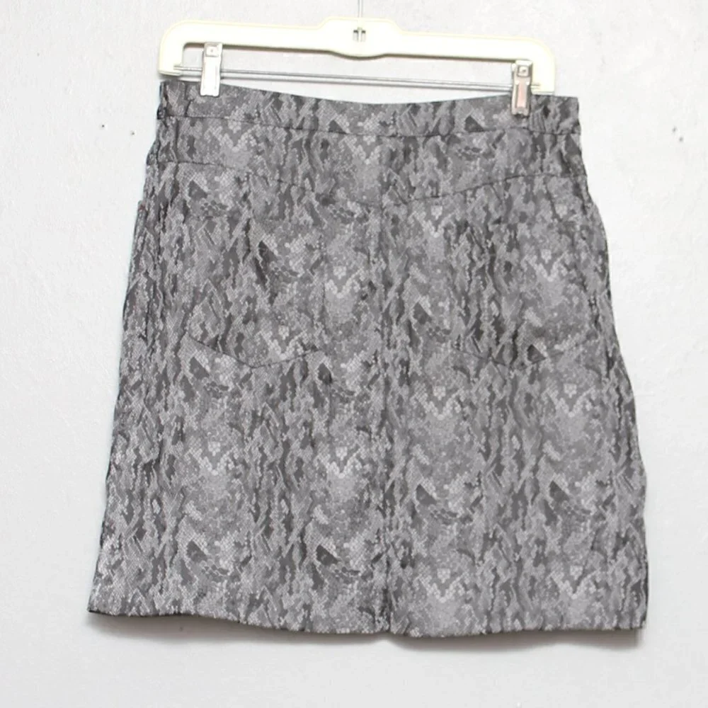Le Helene snake reptile print gray black mini skirt